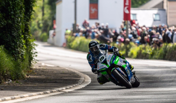 Lại một tay đua tử nạn trong giải đua Isle of Man TT 2019