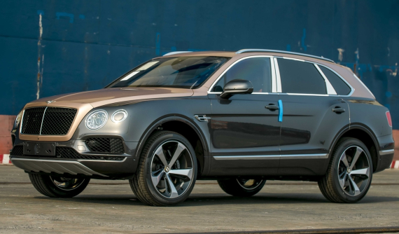 Cận cảnh Bentley Bentayga phiên bản kỷ niệm 100 năm độc nhất Việt Nam
