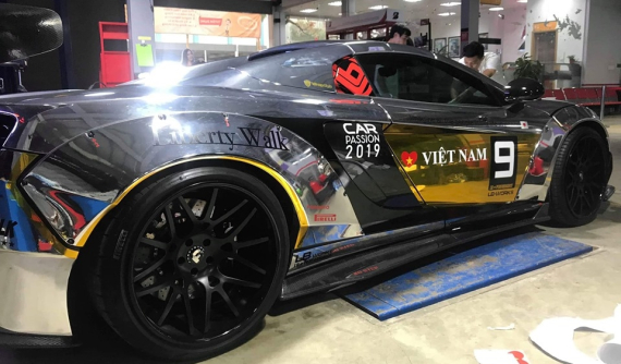 Dương Kon đem siêu xe McLaren 650S Spider độ Liberty Walk tham dự Car Passion 2019