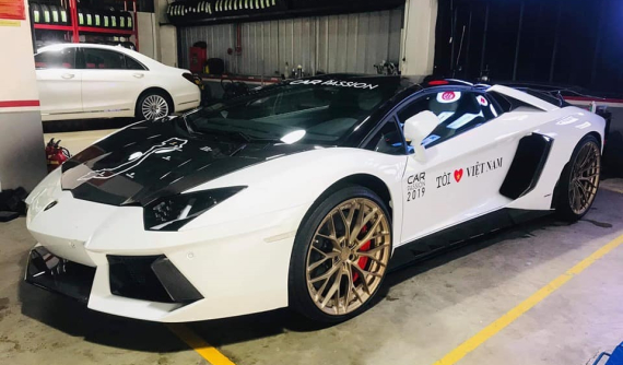 Lamborghini Aventador LP700-4 Roadster độ gần nửa tỷ đồng đã sẵn sàng góp mặt tại Car Passion 2019