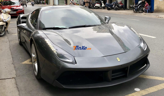 Siêu xe Ferrari 488 GTB có màu sơn y hệt xe Cường "Đô-la" từng sở hữu bất ngờ Nam tiến