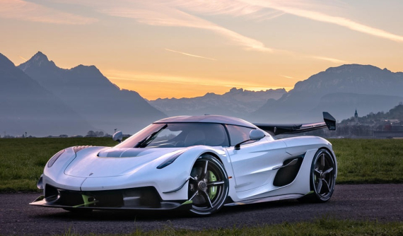 Rao bán suất đặt mua siêu xe Koenigsegg Jesko, lãi ngay 1,5 triệu USD