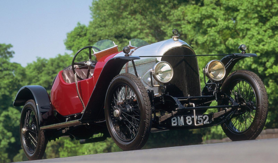 Nhìn cận cảnh chiếc Bentley cổ nhất còn sống sót trên thế giới