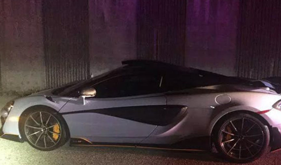 Mới mua siêu xe McLaren 600LT bản giới hạn được 10 phút, chủ nhân phải "giao nộp" xe cho cảnh sát