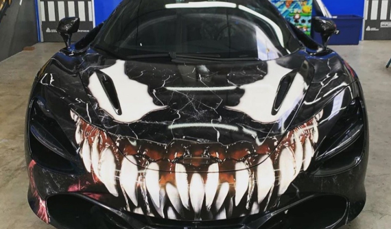 Đây hẳn là chiếc McLaren 720S với khuôn mặt khiến nhiều người khiếp sợ