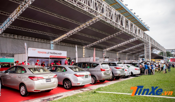 Sự khác biệt trong xu hướng mua ô tô của người Việt tại 2 miền Bắc - Nam