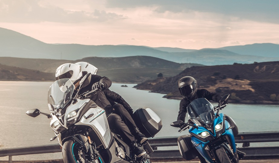 Bộ đôi CFMoto 400NK và CFMoto 400GT của Trung Quốc bắt đầu đổ bộ thị trường quốc tế