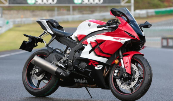 Yamaha YZF-R6 phiên bản kỉ niệm 20 năm với giá bán hơn 300 triệu đồng trình làng
