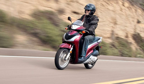 Choáng váng với chiếc Honda SH 150i 2013 nhập Ý được rao bán gần 1 tỷ đồng tại Việt Nam