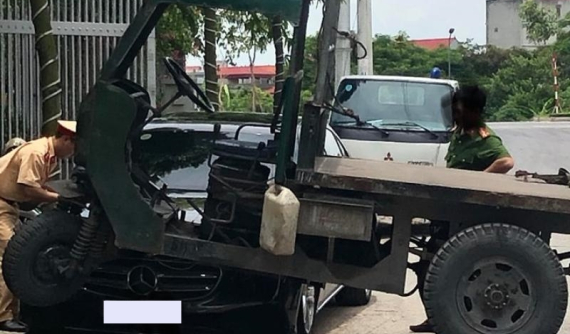 Bắc Ninh: Xe công nông ba bánh tự chế tông móp đầu xe Mercedes-Benz