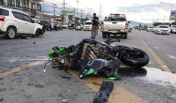 Cậu bé 13 tuổi "cưỡi" Kawasaki ZX-10R gây tai nạn ở vận tốc lên đến 150 km/h