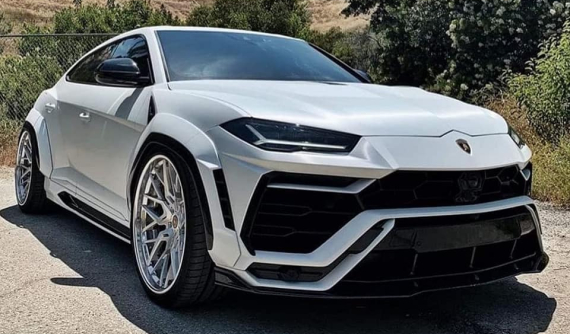 Đây là diện mạo hầm hố của Lamborghini Urus với bộ kit widebody bằng carbon