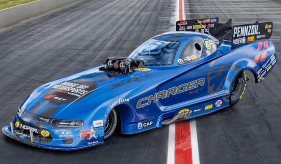 Chiếc xe đua drag chuyên dụng của Dodge này sở hữu tới 11.000 mã lực