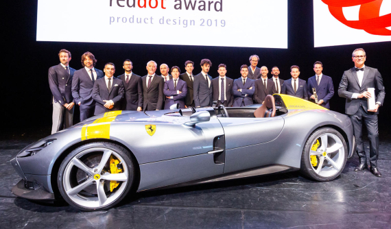 Ferrari một lần nữa chứng minh họ là những người thiết kế xe đẹp nhất thế giới ở giải thưởng Red Dot