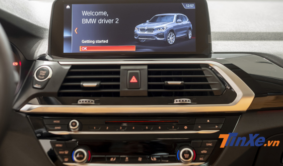 Khám phá Gesture Control - tính năng điều khiển bẳng cử chỉ cực hay trên BMW X3