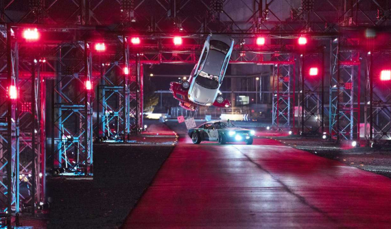 Netflix sẽ phát sóng Hyperdrive - game show Sasuke dành cho xe hơi - trong tháng này