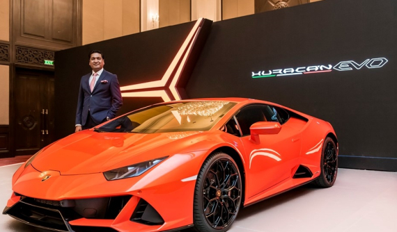 Siêu xe Lamborghini Huracan EVO 2020 đã cập bến Campuchia, ngày về Việt Nam còn xa xăm