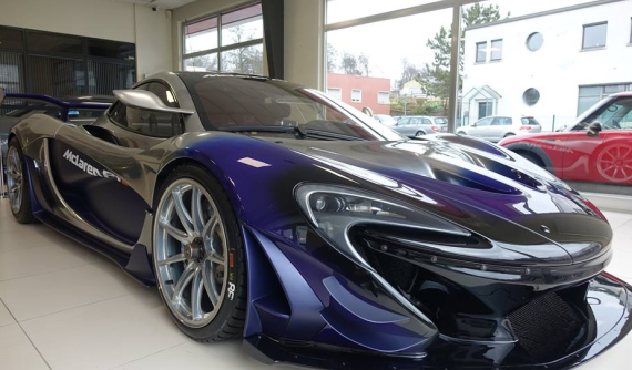 Siêu xe "2 trong 1" McLaren P1 GTR mang bộ áo tím-bạc thú vị