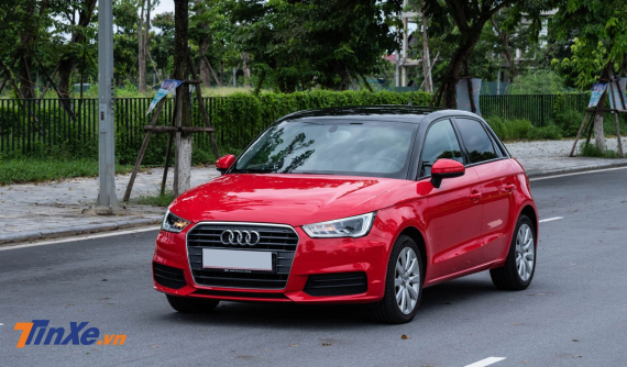 Được bán với giá 980 triệu đồng, Audi A1 "hàng lướt" có đáng sở hữu?