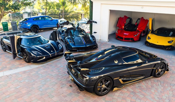 Chiêm ngưỡng bộ sưu tập siêu xe cực "khủng" của thiếu gia 24 tuổi đến từ Thái Lan