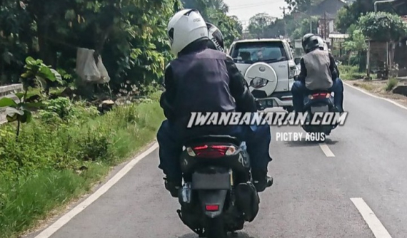 Yamaha NMax 155 2020 lộ thiết kế với một số trang bị mới