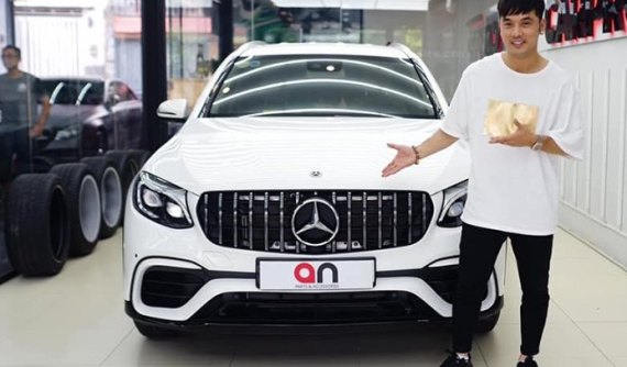 Sau 3 tháng mua Mercedes-Benz GLC 250, Ưng Hoàng Phúc quyết định độ lên body kit GLC 63