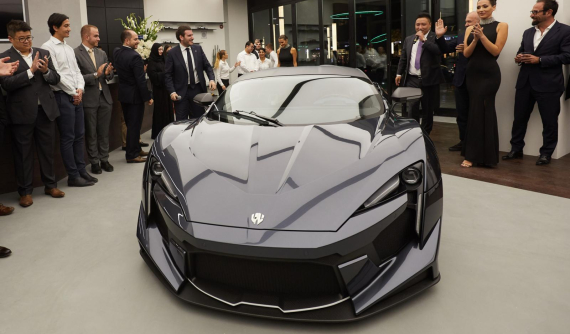Đại gia Nhật Bản gây choáng khi mua liền tay 5 chiếc siêu xe Fenyr SuperSport trị giá 7 triệu USD