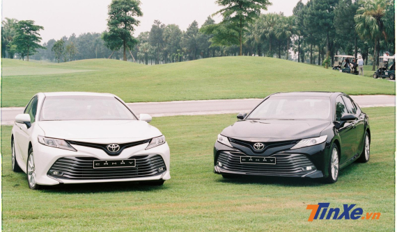 Toyota Camry 2.0G - Xe sedan hạng D "thiện lành" với giá rẻ hơn, ít tiện nghi hơn