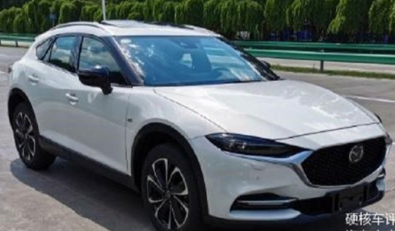 Mazda CX-4 2019 lộ diện sớm với thiết kế như CX-30, có camera 360 độ