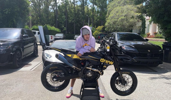 Xe cào cào khủng KTM 500 EXC-F độ riêng cho Justin Bieber có trang bị gì đặc  biệt