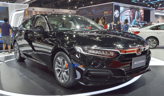 Đại lý mở cọc Honda Accord 2019, báo giá tạm tính 1,2 tỷ đồng