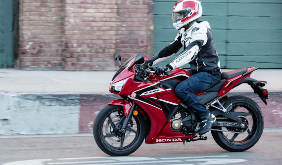 Lộ bản vẽ sport bike Honda CBR300R hoàn toàn mới với trang bị động cơ 2 xy-lanh