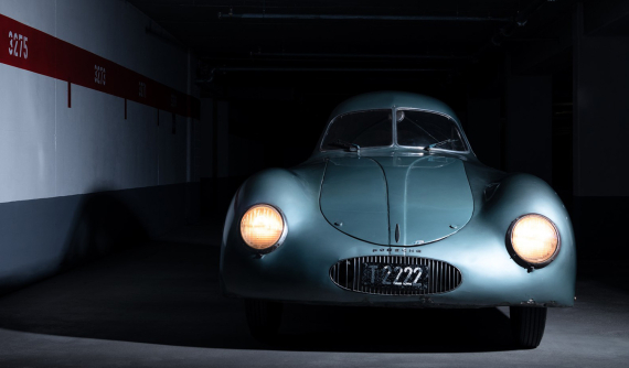 Xế cổ Porsche Type 64 thời Đức Quốc Xã không tìm thấy chủ mới vì một lỗi ngớ ngẩn