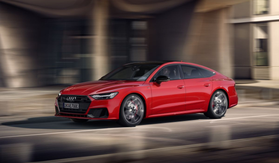 Xe hiệu năng cao tiết kiệm xăng Audi A7 Sportback 55 TFSI e quattro trình làng