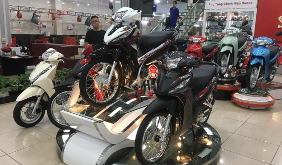 Ngày đầu bán ra thị trường, giá xe Honda Wave RSX chênh lệch 200.000 - 500.000 đồng