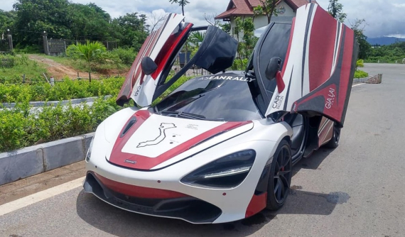 Siêu xe McLaren 720S của đoàn Car Passion vượt biên giới sang Thái Lan và Lào để đi tiền trạm Asean Rally 2020