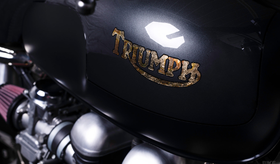 Chiêm ngưỡng Triumph Thruxton độ Roadster cực chất