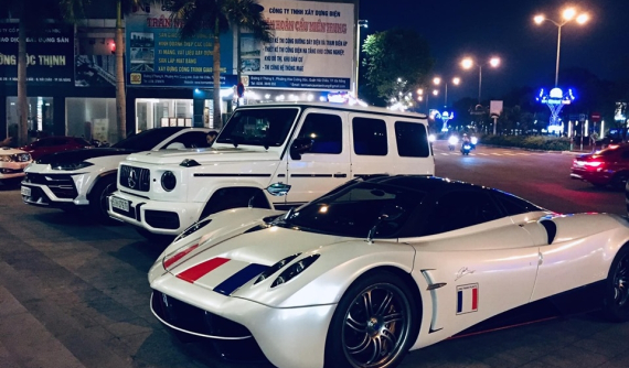 Dàn xe "khủng" hơn 130 tỷ đồng của Minh "Nhựa" tại Đà Nẵng, Pagani Huayra vẫn là tâm điểm của sự chú ý