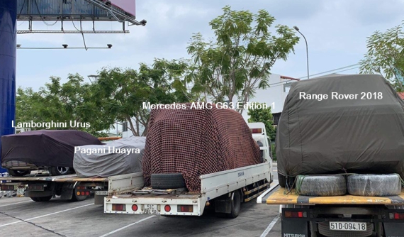 Minh "Nhựa" lần đầu tiên vận chuyển Pagani Huayra cùng 3 chiếc SUV "khủng" ra tận Đà Nẵng