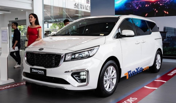 Bộ ba Kia Morning, Sedona và Sorento được giảm giá niêm yết, cao nhất tới 30 triệu đồng