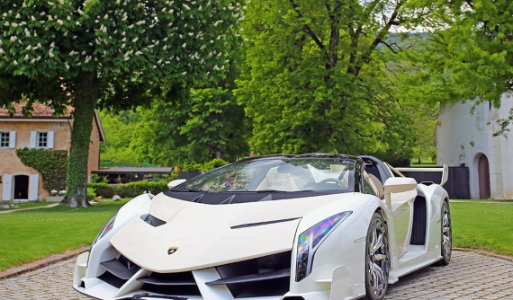 Siêu xe Lamborghini Veneno bị tịch thu của phó Tổng thống Guinea Xích Đạo được bán với giá 192 tỷ đồng