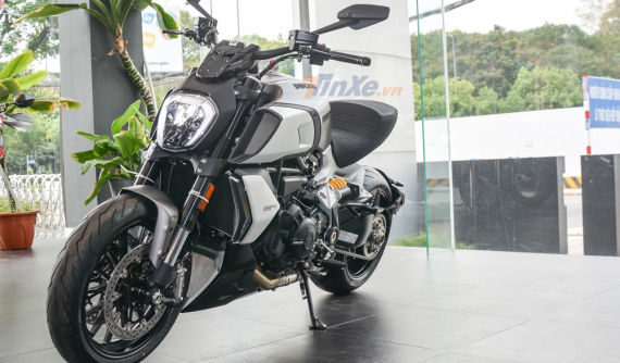 Đánh giá xe Ducati Diavel 1260 tiêu chuẩn - Mô tô có giá đắt hơn cả Mazda3