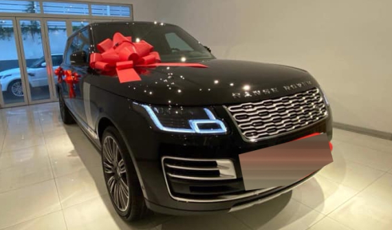 Range Rover SVAutobiography 2019 chính hãng đầu tiên về Việt Nam đã có chủ nhân, giá hơn 22 tỷ đồng