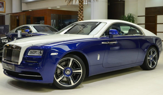 Rolls-Royce Wraith của doanh nhân Việt đang được thay áo cực chất