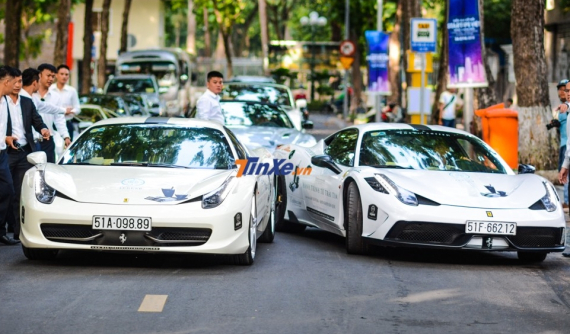 Bộ sưu tập siêu xe Ferrari của đại gia Việt