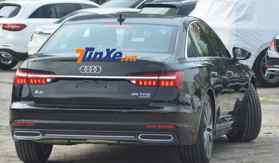 Dàn xe Audi sang chảnh trước triển lãm VMS 2019, Audi A8L và Audi A6 hoàn toàn mới đã lộ diện