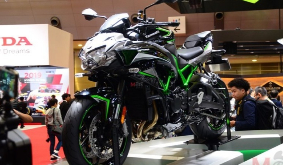 Super Naked Kawasaki Z H2 Supercharged chính thức ra mắt, công suất 197 mã lực