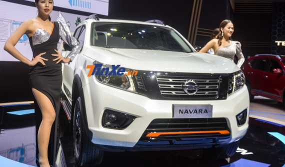 Nissan Navara bản giới hạn ra mắt tại VMS 2019 có gì hấp dẫn để cạnh trang cùng Ford Ranger?