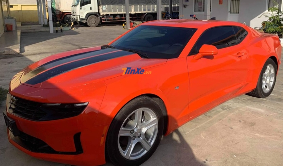 Chevrolet Camaro 2019 đầu tiên cập bến Việt Nam về đội Nha Trang, giá hơn 2,8 tỷ đồng