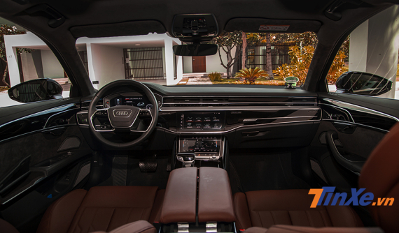 Khám phá nội thất hiện đại, tiện nghi và sang trọng của Audi A8L 2020 qua video 360 độ
